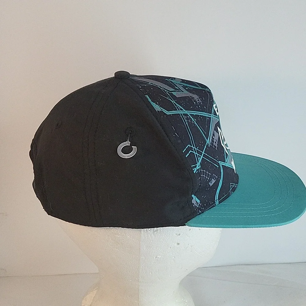 Hat - Picture 4 of 8